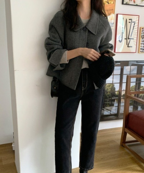 FREE STYLISTS(フリー スタイリスト)の「YUGA_YGMC wool short coat(ステンカラーコート・レディース・ライトグレー/オフホワイト/ブラック/ダークグレー・FREE)」の8枚目の写真