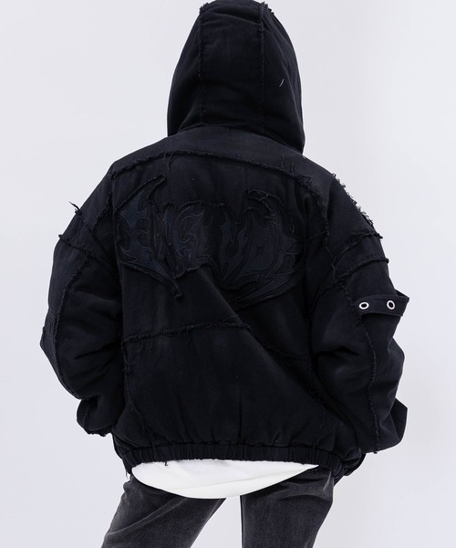 JOHN'S CLOSET（ジョンズクローゼット）の「【13】グランジデザイン フードジャケット（ブルゾン・メンズ・ブラック/ホワイト・MEDIUM/LARGE）」の7枚目の写真