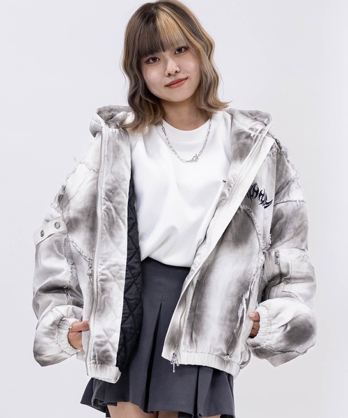 JOHN'S CLOSET（ジョンズクローゼット）の「【13】グランジデザイン フードジャケット（ブルゾン・メンズ・ブラック/ホワイト・MEDIUM/LARGE）」の16枚目の写真