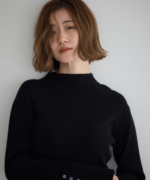 YECCA VECCA(イェッカヴェッカ)の「袖口レイヤードリブニット(ニット/セーター・レディース・チャコールグレー/ブラック/ベージュ/ミント・FREE)」の8枚目の写真