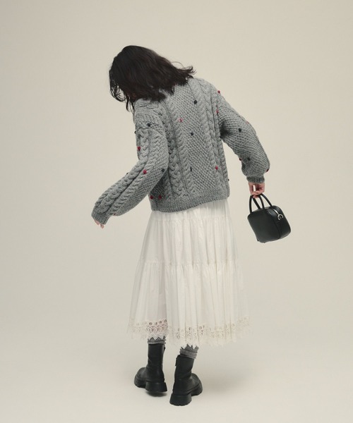 eL（エル）の「【eL】Nepal Hand Knit Skipper Pullover/491272（ニット/セーター・レディース・グレー/ネイビー・FREE）」の5枚目の写真