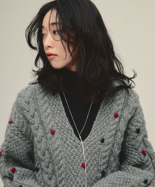 eL（エル）の「【eL】Nepal Hand Knit Skipper Pullover/491272（ニット/セーター・レディース・グレー/ネイビー・FREE）」の8枚目の写真
