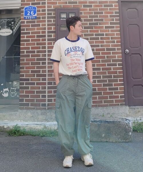 FRIZMWORKS(フリズムワークス)の「NYLON CARGO BALLOON PANTS _ OLIVE(その他パンツ・メンズ・その他・MEDIUM/LARGE/X-LARGE/SMALL)」の3枚目の写真