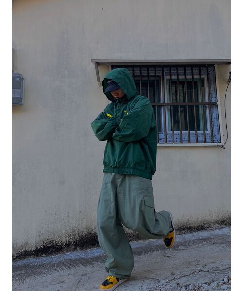 FRIZMWORKS(フリズムワークス)の「NYLON CARGO BALLOON PANTS _ OLIVE(その他パンツ・メンズ・その他・MEDIUM/LARGE/X-LARGE/SMALL)」の7枚目の写真