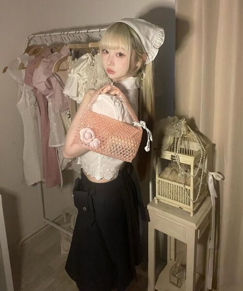 IUGAMAKARAS(イウガマカラス)の「Belted Bag Pleats Midi Skirt (Dark Gray)(スカート・レディース・その他・2/1)」の3枚目の写真