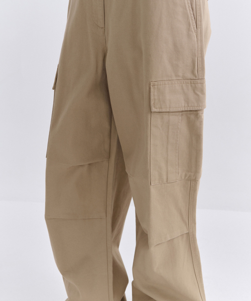 MUSINSA STANDARD WOMAN（ムシンサスタンダードウーマン）の「ウィメンズ裏起毛ワイドカーゴパンツ[ベージュ]（その他パンツ・レディース・その他・30/24/25/26/27/28/29）」の6枚目の写真