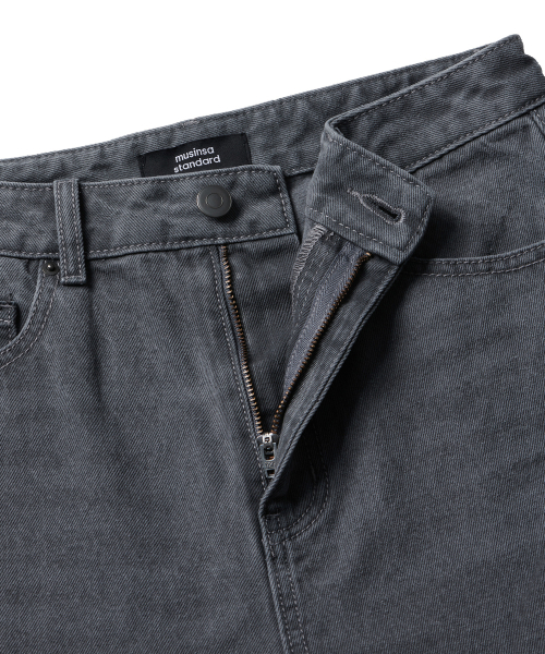 MUSINSA STANDARD WOMAN（ムシンサスタンダードウーマン）の「ウィメンズスラッシュルーズストレートデニムパンツ[グレー]（デニムパンツ・レディース・その他・30/24/25/26/27/28/29）」の4枚目の写真
