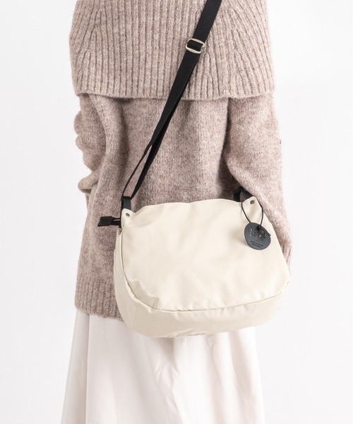 Jack Gomme(ジャックゴム)の「【JACK GOMME】ショルダーバッグ メッセンジャー MAEL(ショルダーバッグ・レディース・ブラック/シルバー/モカ/アイボリー/オリーブ/インディゴブルー/ワインレッド・FREE)」の14枚目の写真