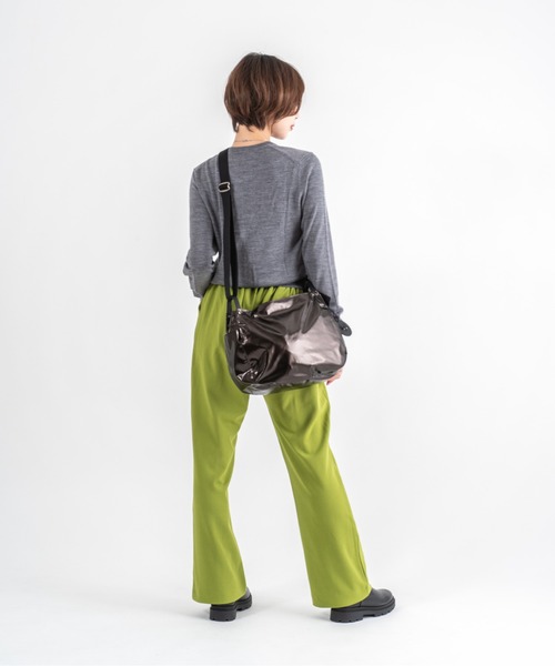 Jack Gomme(ジャックゴム)の「【JACK GOMME】ショルダーバッグ メッセンジャー MAEL(ショルダーバッグ・レディース・ブラック/シルバー/モカ/アイボリー/オリーブ/インディゴブルー/ワインレッド/ゴールド/ライトブルー/カーキ・FREE)」の19枚目の写真