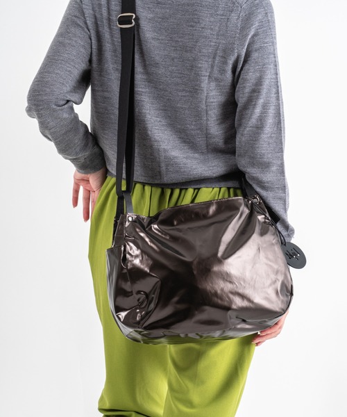 Jack Gomme(ジャックゴム)の「【JACK GOMME】ショルダーバッグ メッセンジャー MAEL(ショルダーバッグ・レディース・ブラック/シルバー/モカ/アイボリー/オリーブ/インディゴブルー/ワインレッド・FREE)」の21枚目の写真