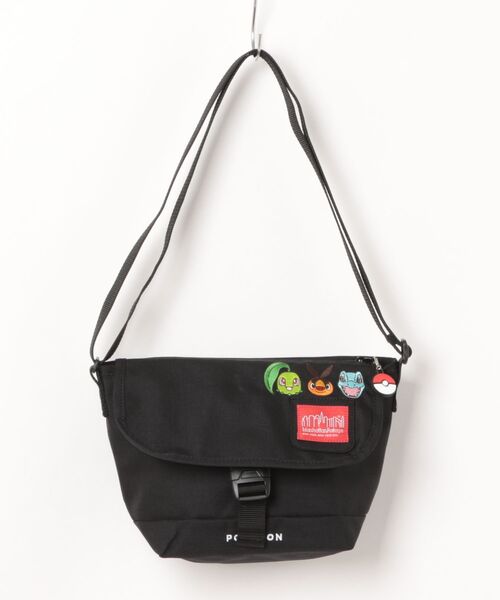 Manhattan Portage（マンハッタンポーテージ）の「Manhattan Portage/マンハッタンポーテージ ショルダーバック "ポケモン" NYLON MESSENGER BAG (XXS) FZP Pokemon 25 ZA MP1603FZPPKMNZA（ショルダーバッグ・メンズ・ブラック×レッド・FREE）」の6枚目の写真