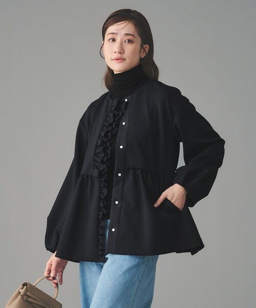 UNITED ARROWS（ユナイテッドアローズ）の「SPONGY フリル ペプラム ジャケット（ノーカラージャケット・レディース・オフホワイト/ブラック/ネイビー・38/36）」の12枚目の写真