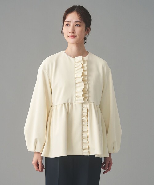 UNITED ARROWS（ユナイテッドアローズ）の「SPONGY フリル ペプラム ジャケット（ノーカラージャケット・レディース・オフホワイト/ブラック/ネイビー・38/36）」の16枚目の写真