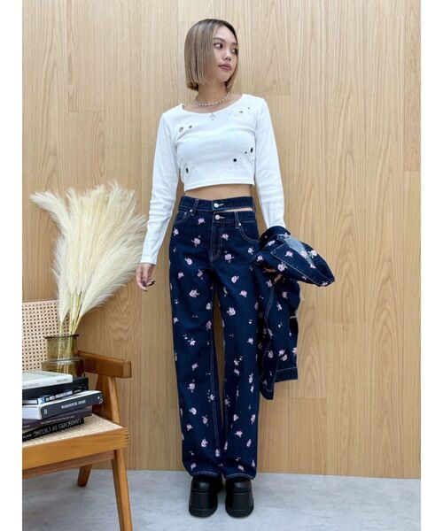 EVRIS（エヴリス）の「アイレットクロップドロンＴ（Tシャツ/カットソー・レディース・ホワイト/ブラック/その他1・FREE）」の22枚目の写真