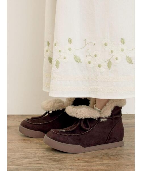 Samansa Mos2（サマンサ モスモス）の「ボアスニーカーブーツ（ブーツ・レディース・ダークブラウン/キャメル・L/S/XL/M）」の5枚目の写真