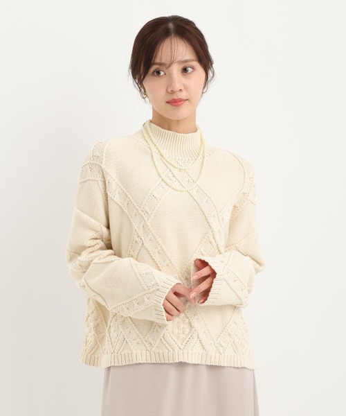 Andemiu（アンデミュウ）の「アーガイルガラハイネックニット617714（ニット/セーター・レディース・ブラック/オフホワイト/モカ・FREE）」の7枚目の写真