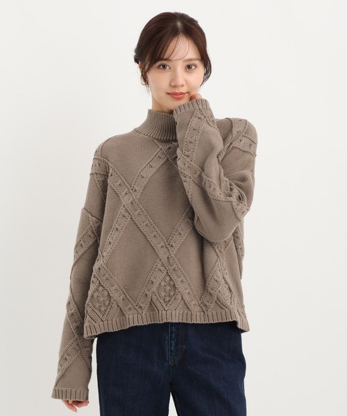 Andemiu（アンデミュウ）の「アーガイルガラハイネックニット617714（ニット/セーター・レディース・ブラック/オフホワイト/モカ・FREE）」の9枚目の写真