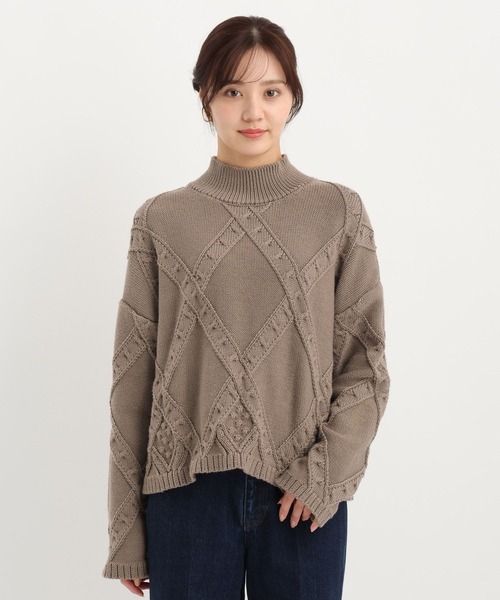 Andemiu（アンデミュウ）の「アーガイルガラハイネックニット617714（ニット/セーター・レディース・ブラック/オフホワイト/モカ・FREE）」の10枚目の写真