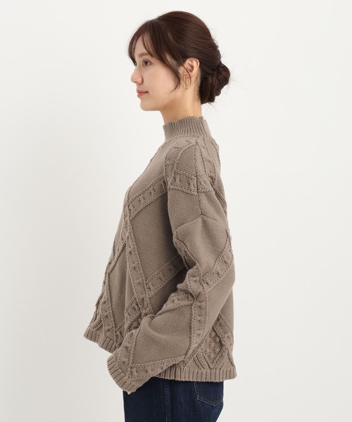 Andemiu（アンデミュウ）の「アーガイルガラハイネックニット617714（ニット/セーター・レディース・ブラック/オフホワイト/モカ・FREE）」の11枚目の写真