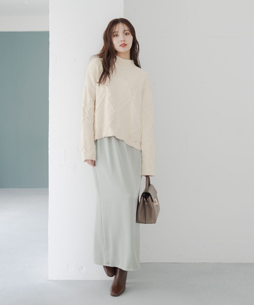 Andemiu（アンデミュウ）の「アーガイルガラハイネックニット617714（ニット/セーター・レディース・ブラック/オフホワイト/モカ・FREE）」の21枚目の写真