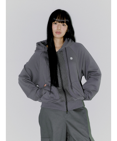 OAFISH(オアフィッシュ)の「SOFT CENTERLINE HOODIE ZIP UP CHARCOAL(パーカー・レディース・その他・1/2)」の2枚目の写真