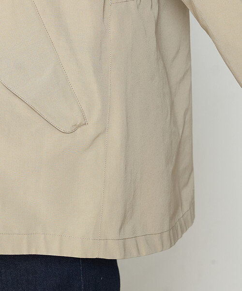 K.T KIYOKO TAKASE（キヨコタカセ）の「〔 TALLサイズ 〕 【2WAY】コットンナイロングログラン アノラックブルゾン（ブルゾン・レディース・ホワイト/ベージュ・15号/13号）」の7枚目の写真