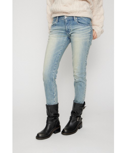 LAGUA GEM(ラグアジェム)の「CLASSIC LOW WAIST SKINNY デニム(デニムパンツ・レディース・ブルー/ライトブルー・22inch/23inch/24inch/25inch/26inch)」の6枚目の写真