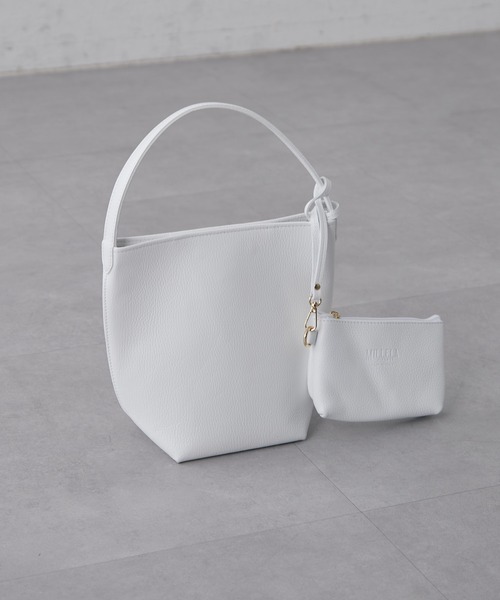 Lui's(ルイス)の「MILLELA FIRENZE / ワンハンドルバッグS(ハンドバッグ・レディース・ブラック/ホワイト/シルバー・FREE)」の8枚目の写真