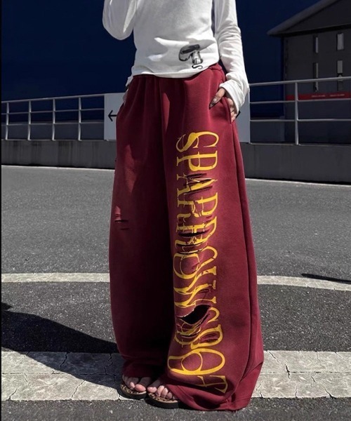 Ressaca（レサーカ）の「ワイドシルエットダメージ加工スウェットパンツ（スウェットパンツ・レディース・ブルー/レッド・M/L）」の4枚目の写真