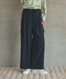 GRACE CLASS（グレースクラス）の「ワイドイージーカーゴパンツ（カーゴパンツ）」