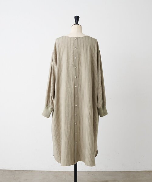 BEARDSLEY（ビアズリー）の「袖口ニットシャツワンピース（ワンピース・レディース・グレイッシュベージュ/ブラック・FREE）」の6枚目の写真