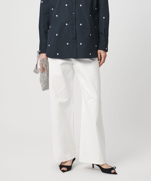 UNITED ARROWS(ユナイテッドアローズ)の「ルーズ ストレート デニムパンツ(デニムパンツ・レディース・ライトブルー/ホワイト/ベージュ/ブラック・36/34/38)」の11枚目の写真