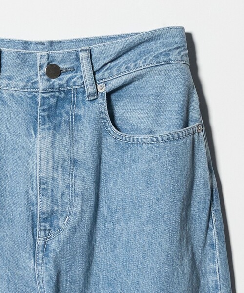 UNITED ARROWS（ユナイテッドアローズ）の「ルーズ ストレート デニムパンツ（デニムパンツ・レディース・ライトブルー/ベージュ/ホワイト/ブラック・38/34/36）」の9枚目の写真