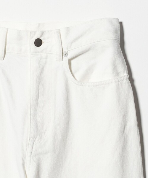 UNITED ARROWS（ユナイテッドアローズ）の「ルーズ ストレート デニムパンツ（デニムパンツ・レディース・ライトブルー/ベージュ/ホワイト/ブラック・38/34/36）」の14枚目の写真