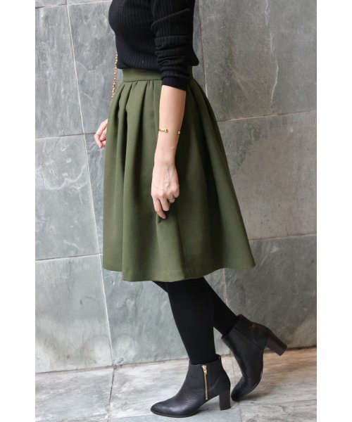 IENA（イエナ）の「《追加》タック ギャザースカート◆（スカート・レディース・キャメル/ピンク/アイボリー/カーキ・38/36/34/40）」の6枚目の写真