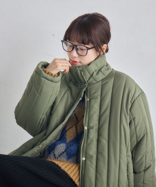RETRO GIRL(レトロガール)の「中綿キルティングJK(ダウンジャケット/コート・レディース・ブラック/ナチュラル/グリーン・FREE)」の4枚目の写真