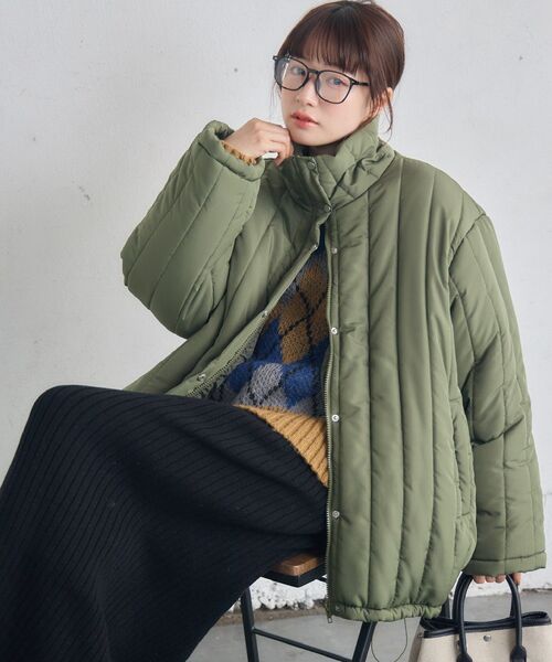RETRO GIRL(レトロガール)の「中綿キルティングJK(ダウンジャケット/コート・レディース・ブラック/ナチュラル/グリーン・FREE)」の5枚目の写真