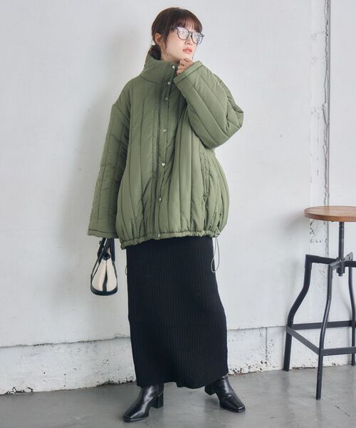 RETRO GIRL(レトロガール)の「中綿キルティングJK(ダウンジャケット/コート・レディース・ブラック/ナチュラル/グリーン・FREE)」の6枚目の写真