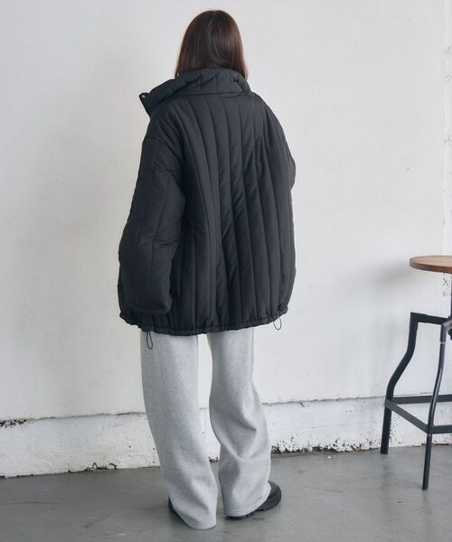 RETRO GIRL(レトロガール)の「中綿キルティングJK(ダウンジャケット/コート・レディース・ブラック/ナチュラル/グリーン・FREE)」の21枚目の写真