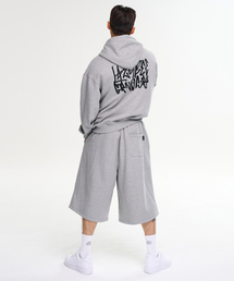 LAZYBEE（レイジービー）の「[SET] グラフィティルーズフィットフードトップス + ビッグロゴバミューダパンツ ジムウェアセット M メランジグレー（セットアップ）」