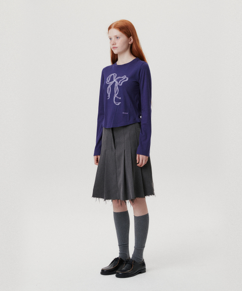 AMESWORLDWIDE(アメスワールドワイド)の「RIBBON GRAPHIC LS TEE NAVY(Tシャツ/カットソー・レディース・その他・FREE)」の6枚目の写真