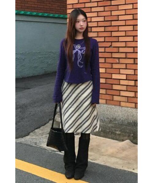 AMESWORLDWIDE(アメスワールドワイド)の「RIBBON GRAPHIC LS TEE NAVY(Tシャツ/カットソー・レディース・その他・FREE)」の10枚目の写真