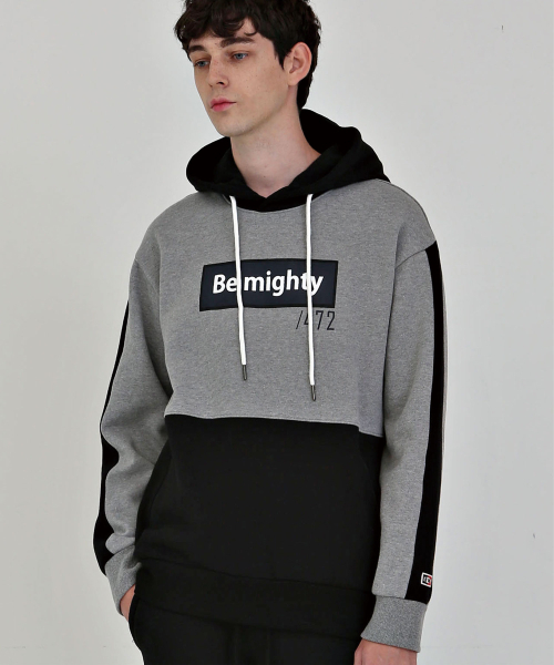 BEMIGHTY（ビーマイティー）の「上下切り替えオーバーサイズ起毛フードパーカーグレー（パーカー・メンズ・その他・M/L）」の2枚目の写真