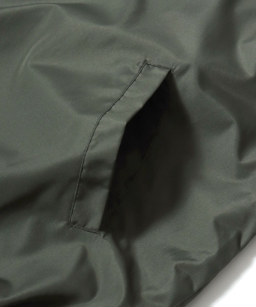 Salong hameu(サロン ハミュー)の「撥水 ビッグシルエット コーチジャケット/シンプル無地/軽量/ユニセックス(ブルゾン・メンズ・カーキ/ブラック/ネイビー・LL/L/M)」の16枚目の写真