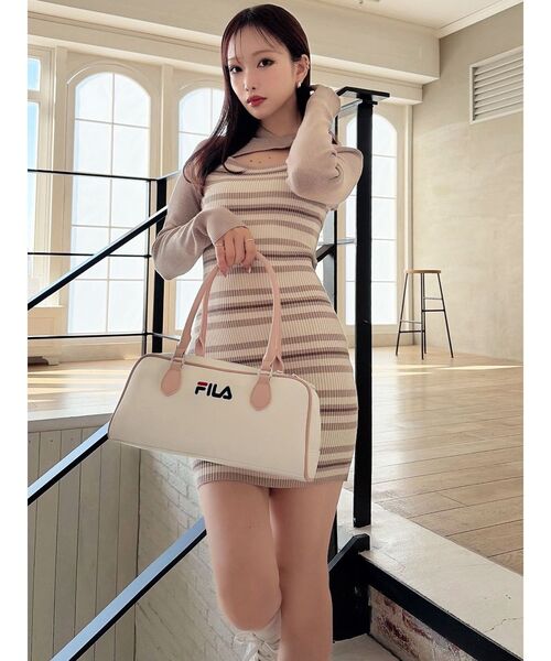 FILA(フィラ)の「【FILA】ボストンバッグ(ボストンバッグ・レディース・ブルー/ピンク・FREE)」の3枚目の写真