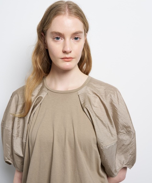 LANVIN en Bleu(ランバンオンブルー)の「コクーンスリーブコンビカットソー(Tシャツ/カットソー・レディース・ネイビー/オフホワイト/ベージュ/ブラック・38)」の19枚目の写真
