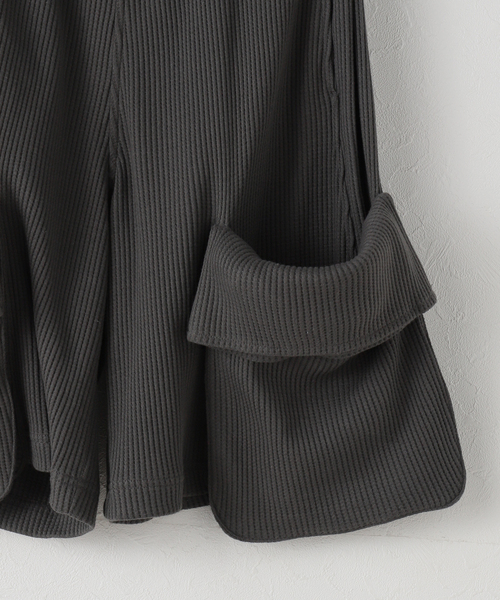 OPEN Yy（オープンワイワイ）の「【Geek Office / ギークオフィス】OPEN YY / ROLLED WAIST WAFFLE CARGO SHORTS（その他パンツ・レディース・ブラック・SMALL）」の7枚目の写真