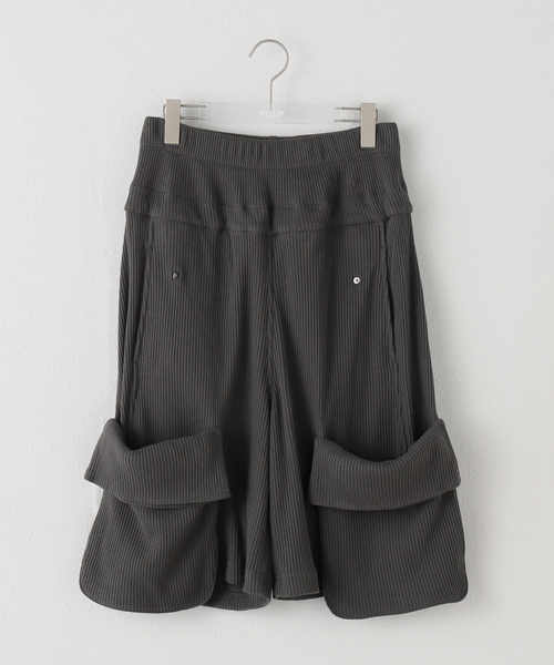 OPEN Yy（オープンワイワイ）の「【Geek Office / ギークオフィス】OPEN YY / ROLLED WAIST WAFFLE CARGO SHORTS（その他パンツ・レディース・ブラック・SMALL）」の9枚目の写真