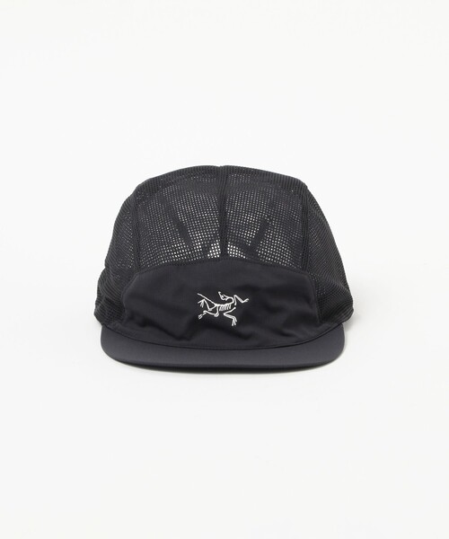 ARC'TERYX(アークテリクス)の「ARC’TERYX / Norvan Mesh 5 Panel Cap(キャップ・メンズ・ブラック・L/XL)」の2枚目の写真