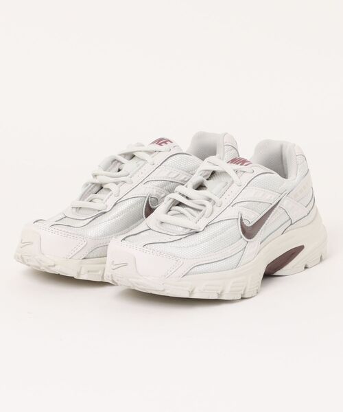 NIKE(ナイキ)の「NIKE ナイキ WMNS INITIATOR レディーススニーカー ランニングシューズ(ウィメンズイニシエーター) 394053-007 ライトボーン/タトゥー/ファントム(スニーカー・レディース・アイボリー・22.5cm/23.0cm/23.5cm/24.0cm/24.5cm/25.0cm)」の1枚目の写真